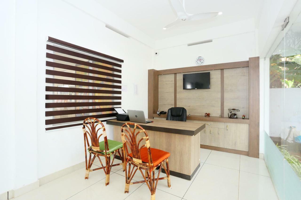 VOYE HOMES Majestic Lake&Beach Resort Varkala Paravūr Exteriör bild